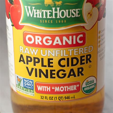 substitute for vinegar in baking.